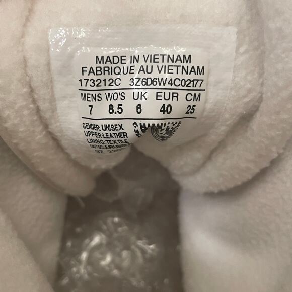 Converse Lugged 2.0 Hi Sneakers 7M/8.5W | White Leather Boots Platform High Tops - Picture 8 of 12